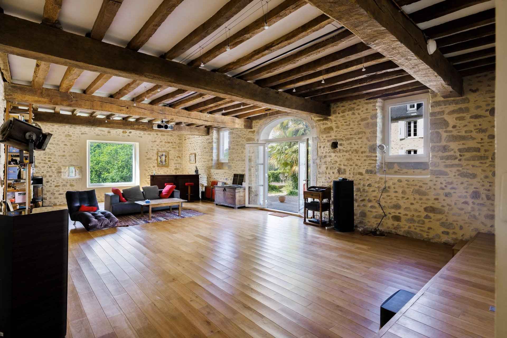 2218dd02f9b5070b2257fd078a5518fa 0eb4540451 1920 original - Translation missing: en.helpers.application.image_tag.default_alt