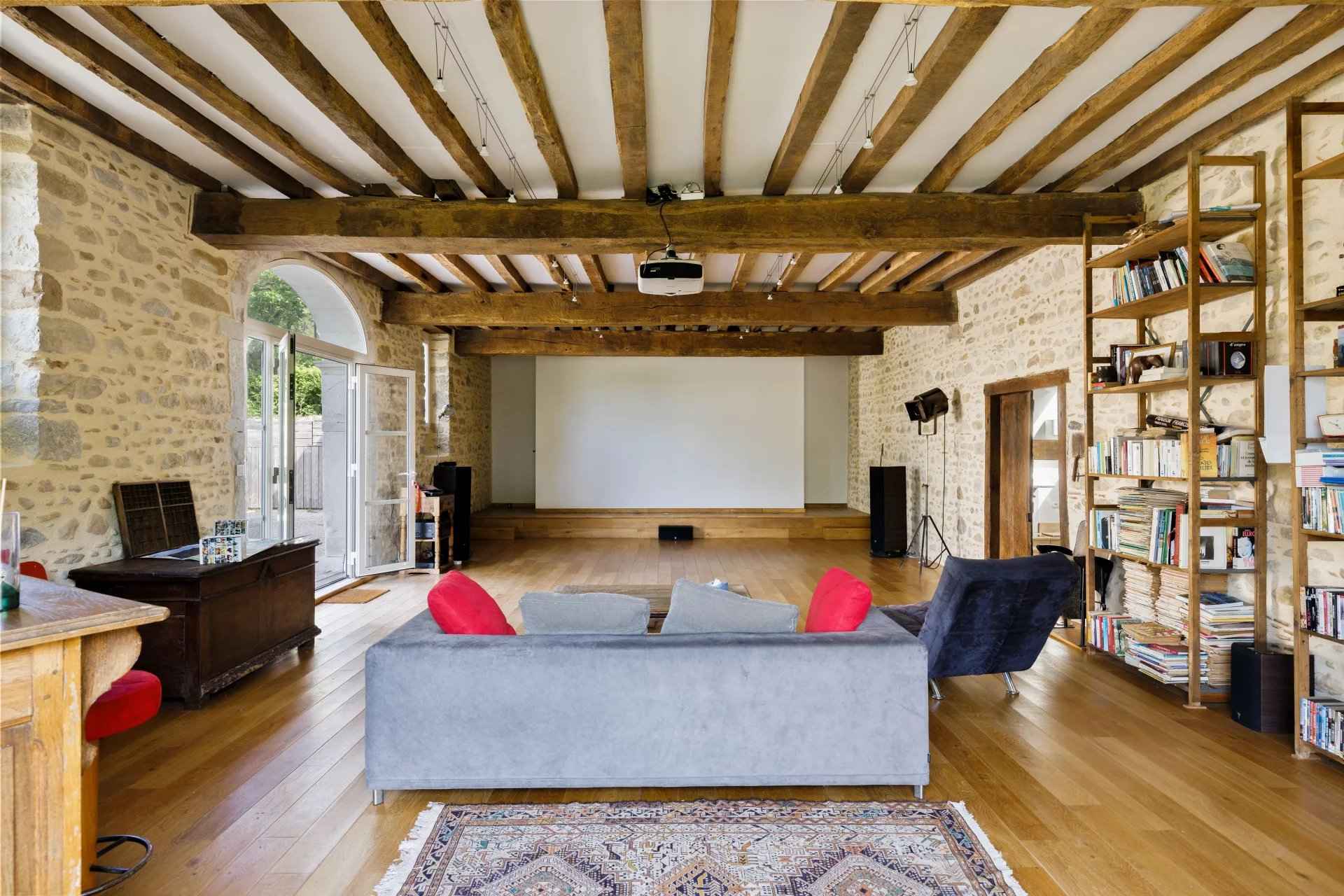 48af79b7a1441d8926a62a86baded568 1fe3253b25 1920 original - Translation missing: en.helpers.application.image_tag.default_alt