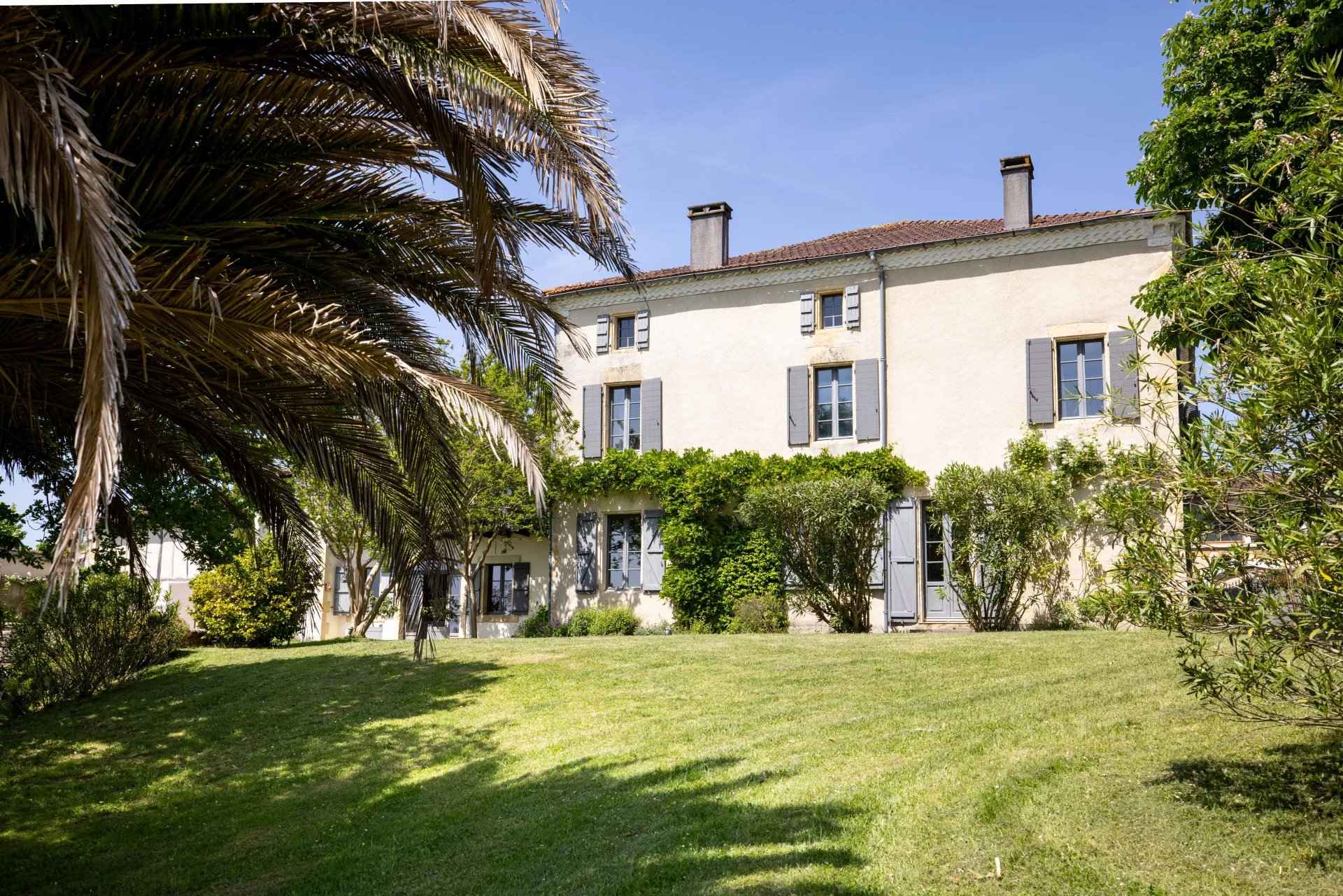 B8d977ceb83adeb65feef91e28af0d52 ca54170a15 1920 original - Translation missing: en.helpers.application.image_tag.default_alt