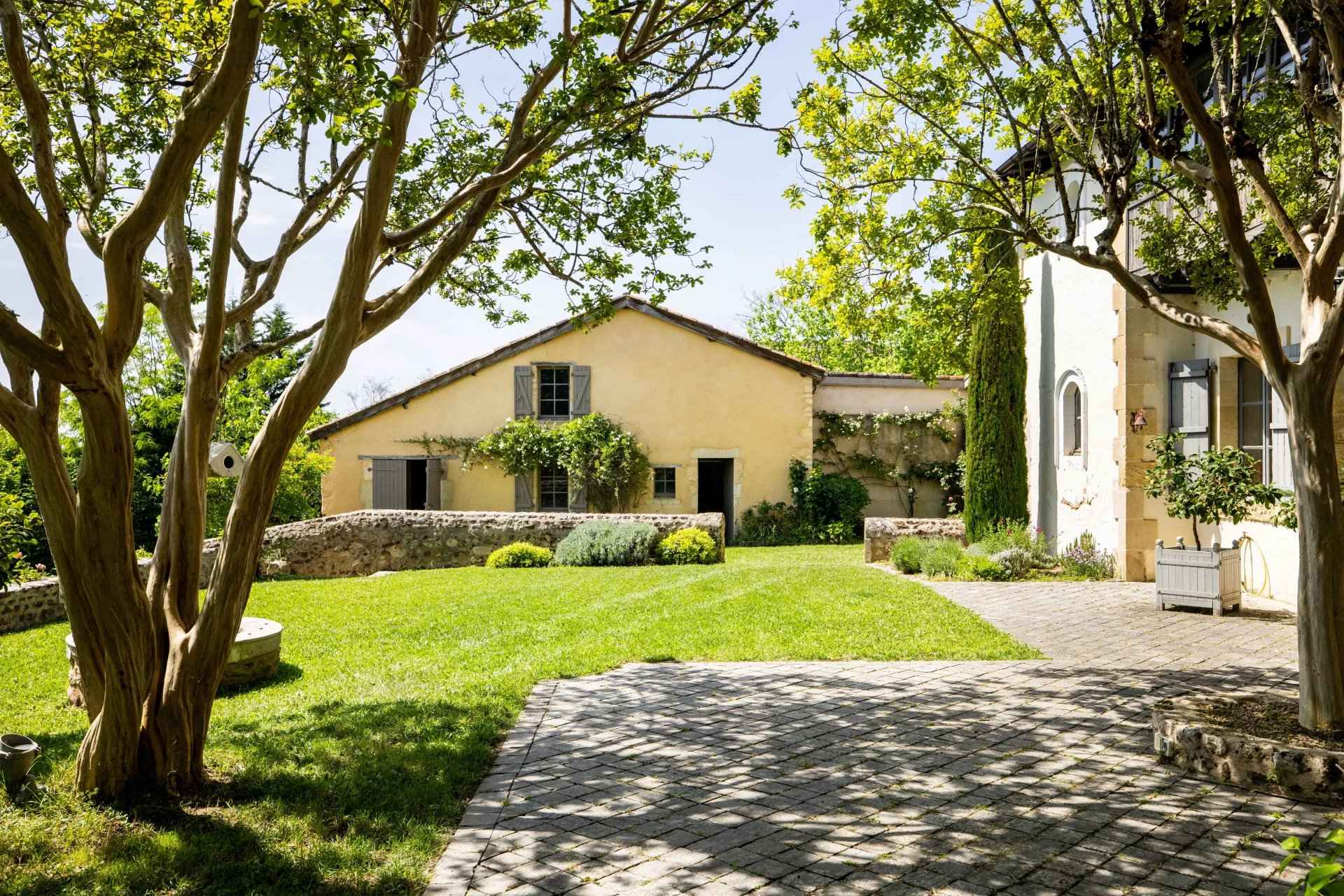 A811a7ff2d5bd12ccfa664e5b7327f59 c223f215c5 1920 original - Translation missing: en.helpers.application.image_tag.default_alt