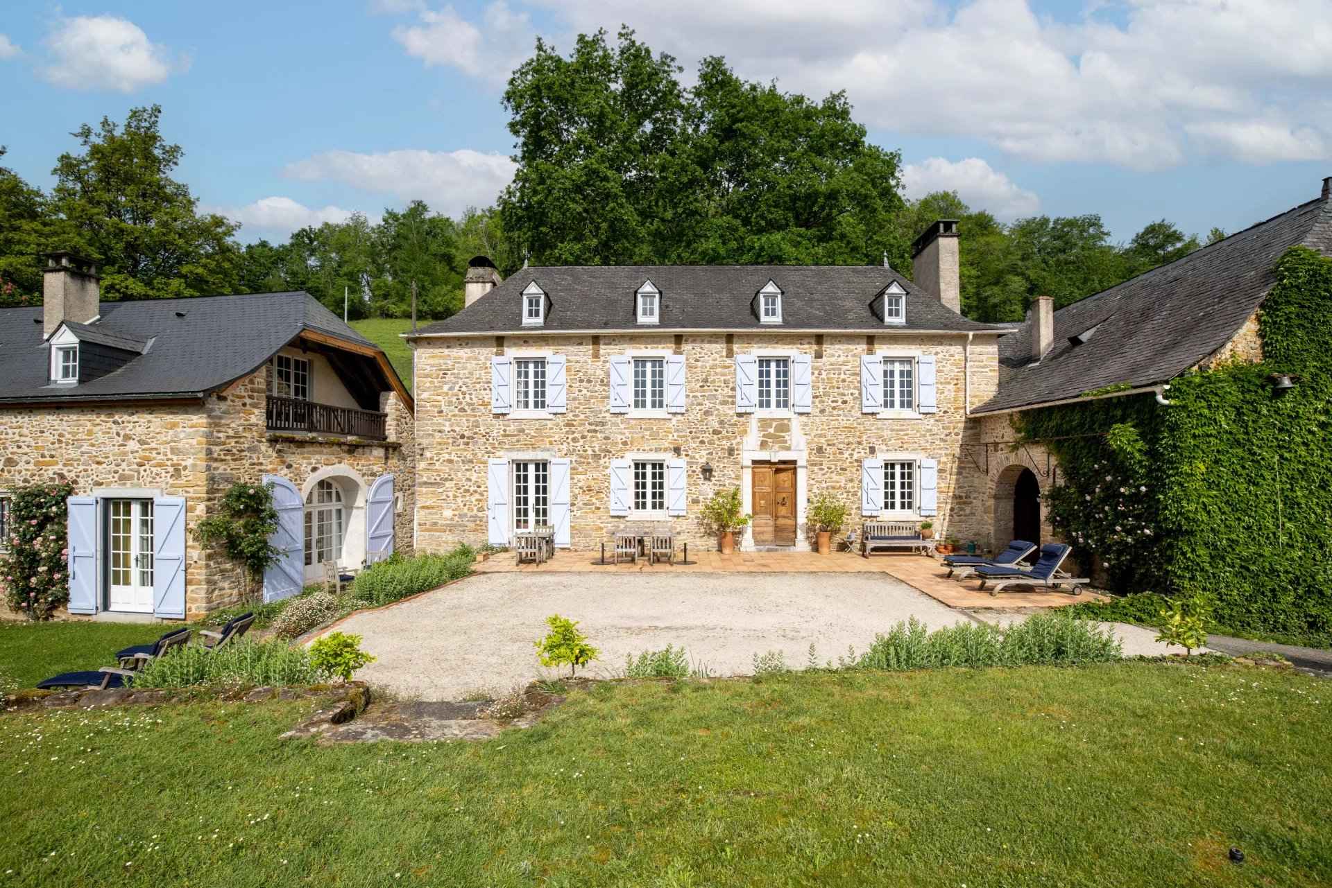 4f4f1e231baaf2c3de8e9ab13d8eb456 1d6c0d0649 1920 original - Attribut alt par défaut.