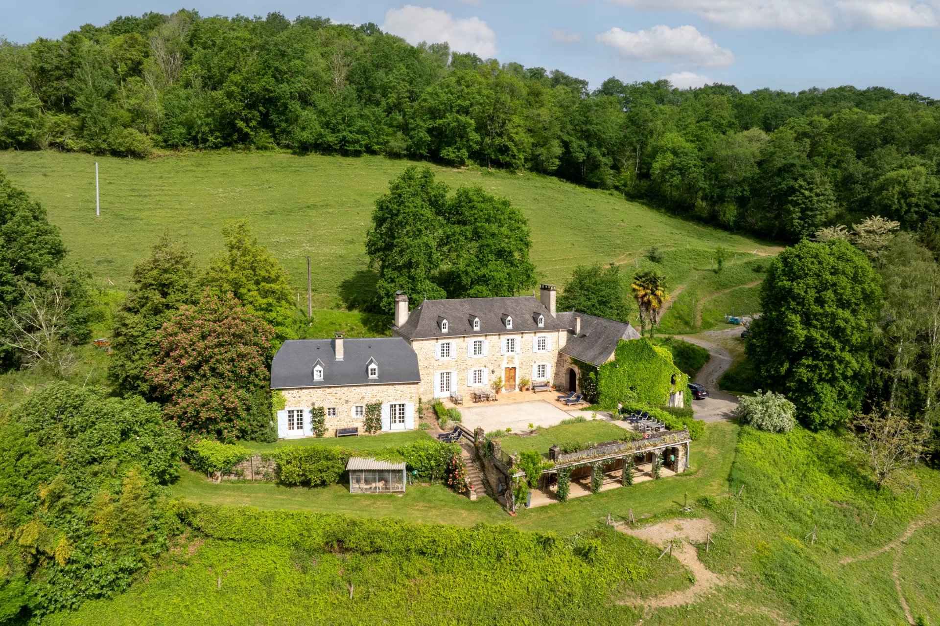 Fcd0f3c2bfee989778387f3b04048996 cb4445c737 1920 original - Attribut alt par défaut.