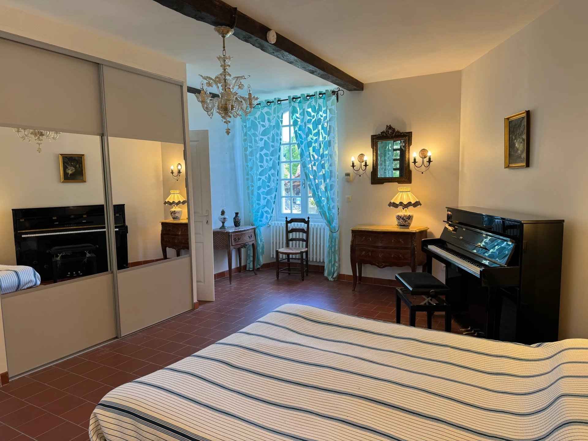 5fa6452e7c1814613b588aafde91bbf0 bf2ddccccd 1920 original - Attribut alt par défaut.