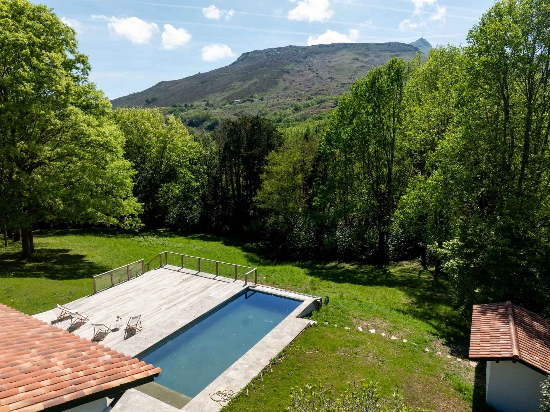 2fdfcbb3438232efdcdfd41a583b4ed6 3211429258 1920 original - Attribut alt par défaut.