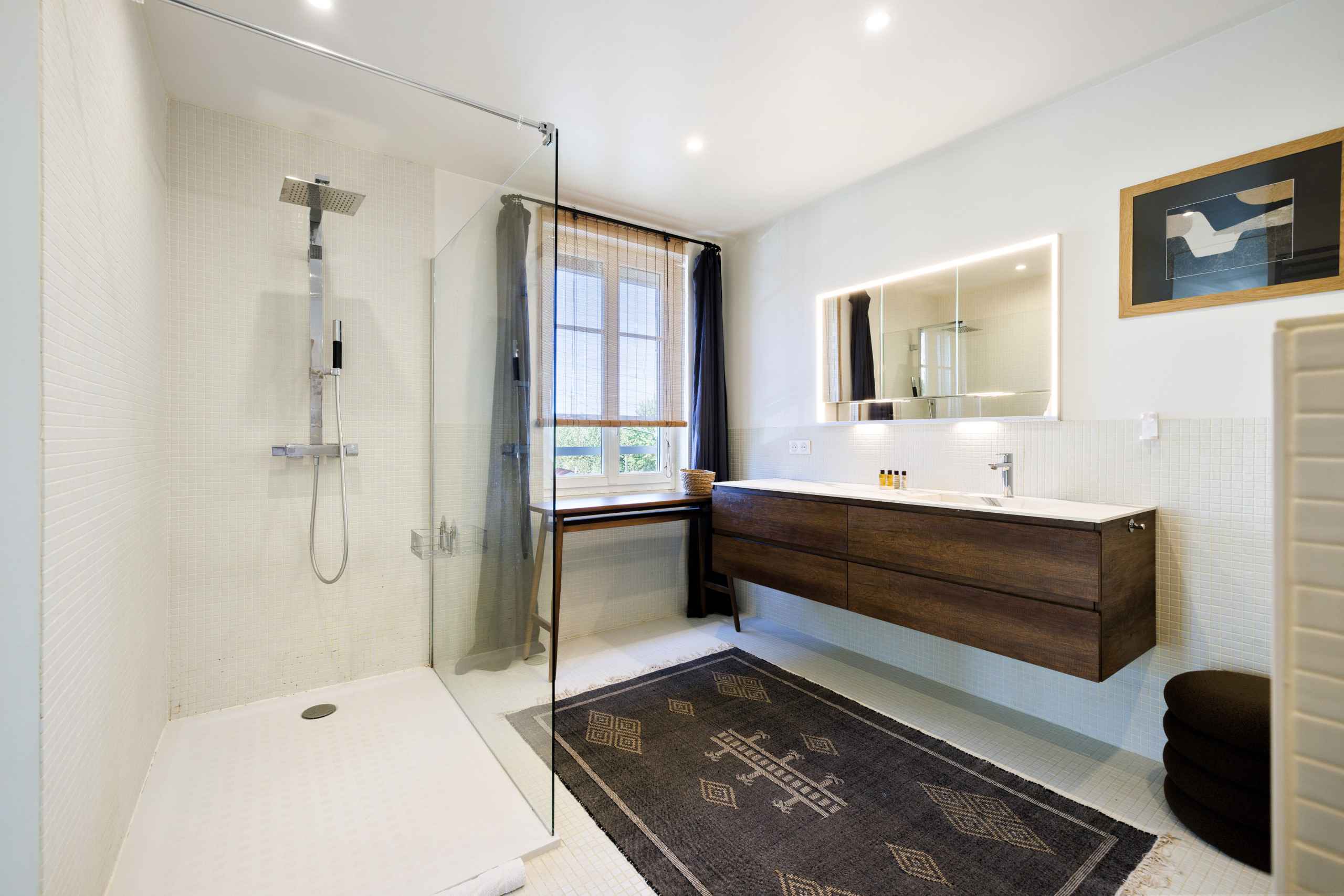 1776787666843eb6fecc154d68590cd84b983ea702 - Attribut alt par défaut.