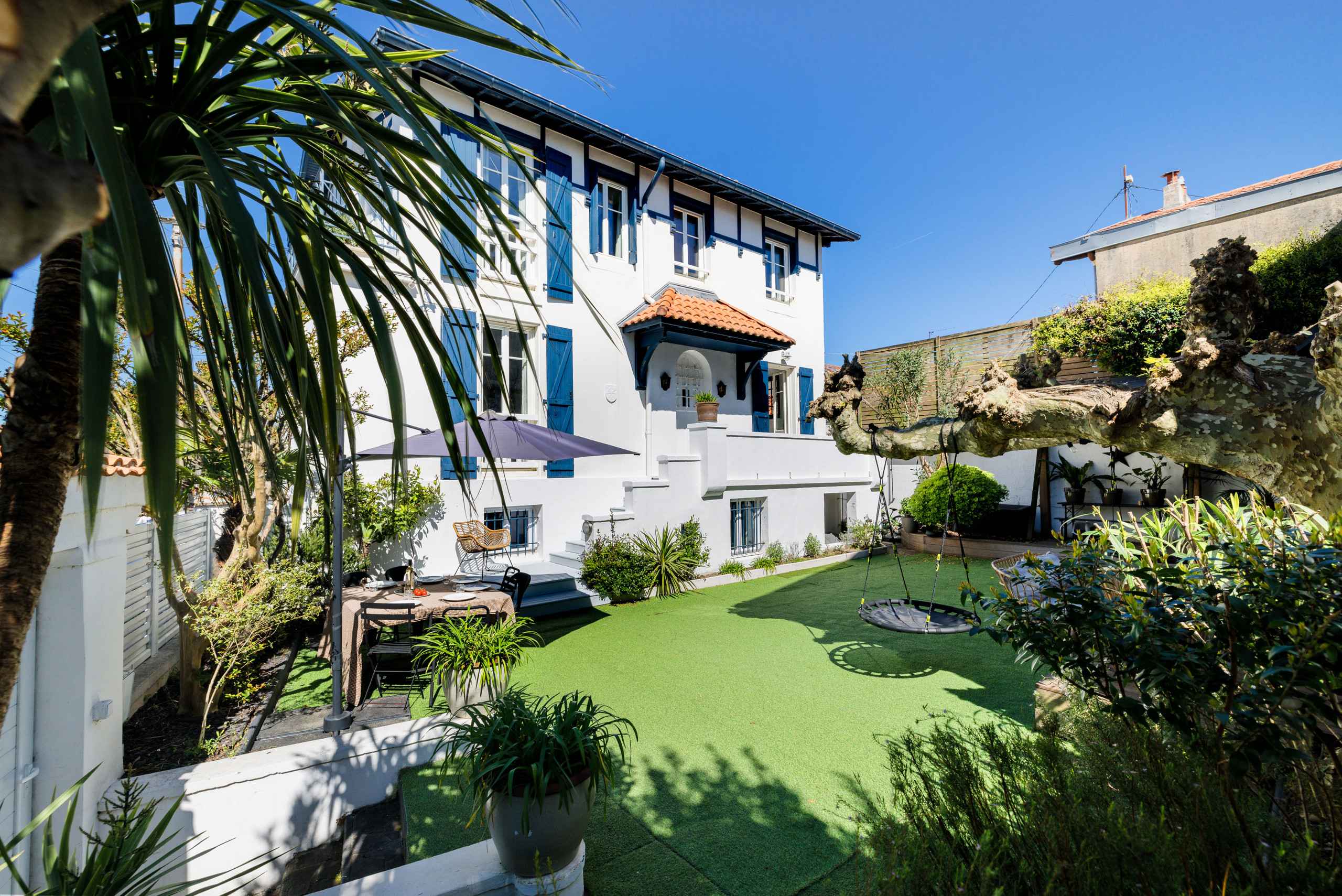 1776787733969577cc869f3ff279c7ea329abb3012 - Attribut alt par défaut.