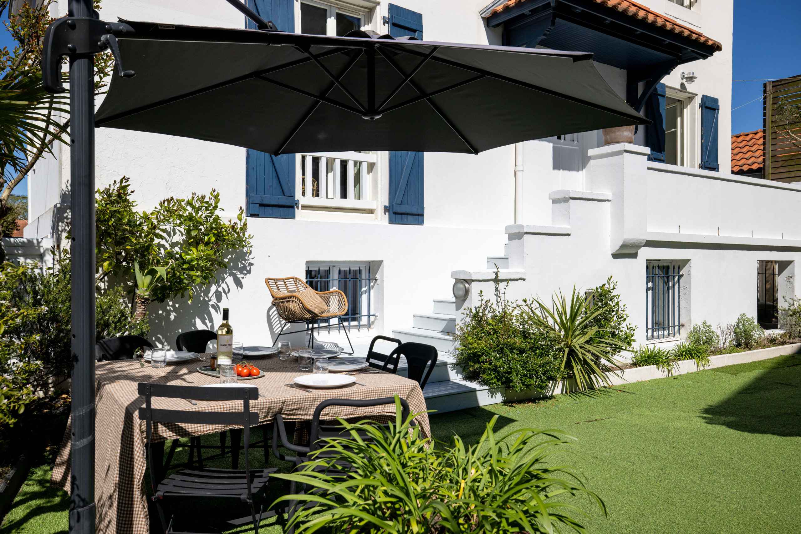 1776787749b6df590e255b45b8aea46e8401feebb5 - Attribut alt par défaut.