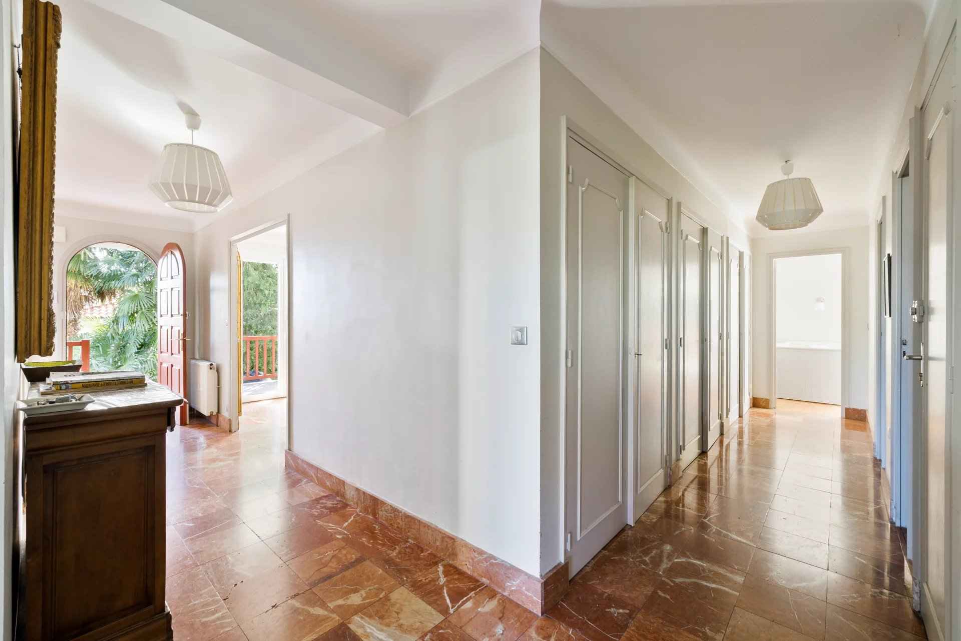 2336c4c2ace8dabf9fb157829b250c0f 32f1a6fd82 1920 original - Attribut alt par défaut.