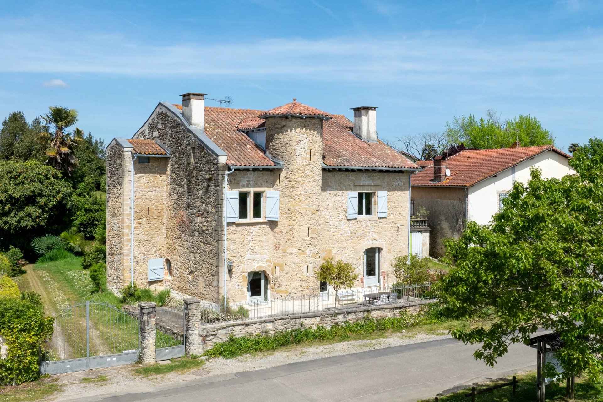 Fa19ee322ec0e8dfe54bf482ebf3bdae 7fdb4a2f3f 1920 original - Attribut alt par défaut.