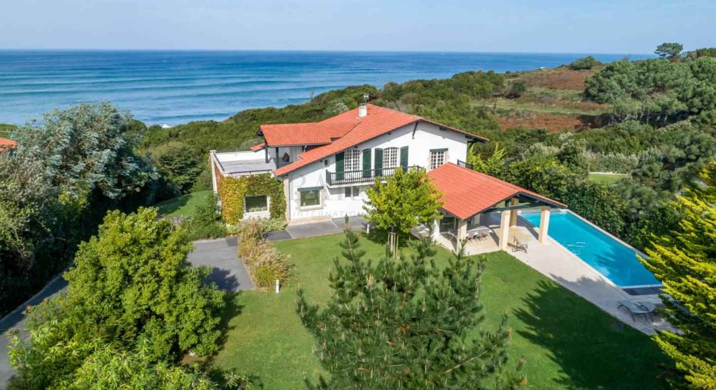 maison saint jean de luz bord de mer